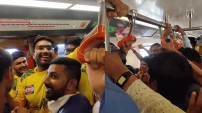 MS Dhoni fans chant his name in Ahmedabad metro. (Twitter/@BeLikeMSD) MS Dhoni fans chant his name in Ahmedabad metro. (Twitter/@BeLikeMSD)
