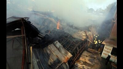 Fire at Timber Market Bhavani Peth on May 25. (HT FILE PHOTO) Fire at Timber Market Bhavani Peth on May 25. (HT FILE PHOTO)