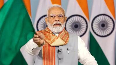 Prime Minister Narendra Modi flagging off the train. (PTI) Prime Minister Narendra Modi flagging off the train. (PTI)