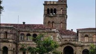 Pune district guardian minister and state higher and technical education minister Chandrakant Patil has announced the setting up of a state-of-the-art classical dance complex at SPPU (in pic) in Pune. (HT)