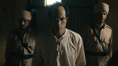 Randeep Hooda plays Vinayak Damodar Savarkar in the upcoming biopic. Randeep Hooda plays Vinayak Damodar Savarkar in the upcoming biopic.