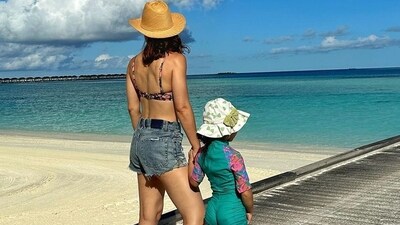 Soha Ali Khan and daughter Inaaya Naumi Kemmu look at the endless ocean during their Maldives vacation. Soha keeps on sharing tiny glimpses from Inaaya's playtime on Instagram from their time at home. Soha Ali Khan and daughter Inaaya Naumi Kemmu look at the endless ocean during their Maldives vacation. Soha keeps on sharing tiny glimpses from Inaaya's playtime on Instagram from their time at home. 