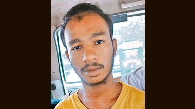 Man stabs neighbour to death for brushing past his niece Man stabs neighbour to death for brushing past his niece
