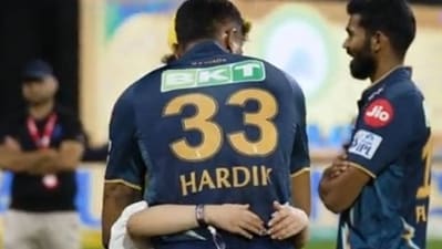 Hardik Pandya is known to share a close bond with MS Dhoni (Twitter) Hardik Pandya is known to share a close bond with MS Dhoni (Twitter)