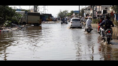 PMC Disaster Management Cell reported 49 complaints in three days (from May 29-31). The complaints were related to waterlogging in the storm water drains. (HT FILE PHOTO) PMC Disaster Management Cell reported 49 complaints in three days (from May 29-31). The complaints were related to waterlogging in the storm water drains. (HT FILE PHOTO)