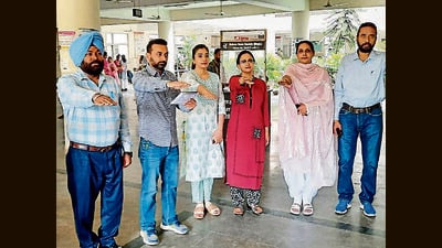 The drive was held under the instructions of civil surgeon Dr Harkirat Kaur on Wednesday. (HT Photo) The drive was held under the instructions of civil surgeon Dr Harkirat Kaur on Wednesday. (HT Photo)
