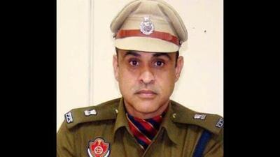 The vigilance bureau (VB) on Wednesday arrested Punjab Police assistant inspector general (AIG) Ashish Kapoor for corruption and allegedly possessing assets disproportionate to his known sources of income. The vigilance bureau (VB) on Wednesday arrested Punjab Police assistant inspector general (AIG) Ashish Kapoor for corruption and allegedly possessing assets disproportionate to his known sources of income.