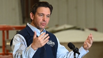 Florida Governor and 2024 Presidential hopeful Ron DeSantis speaks during for a campaign event at Port Neal Welding Company in Salix, Iowa, on May 31, 2023. The event, part of "Our Great American Comeback Tour," is a four-day tour through twelve cities in Iowa, New Hampshire, and South Carolina. (AFP) Florida Governor and 2024 Presidential hopeful Ron DeSantis speaks during for a campaign event at Port Neal Welding Company in Salix, Iowa, on May 31, 2023. The event, part of "Our Great American Comeback Tour," is a four-day tour through twelve cities in Iowa, New Hampshire, and South Carolina. (AFP)