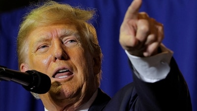FILE PHOTO: Former U.S. President and Republican presidential candidate Donald Trump attends a campaign event in Manchester, New Hampshire, U.S., April 27, 2023. REUTERS/Brian Snyder/File Photo (REUTERS)