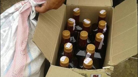 Currently, owners of the vehicles found transporting liquor through Bihar, where liquor is banned since 2016, face a penalty equal to 50% of the insured value of the vehicle for its release with the court’s permission. (HT Photo)