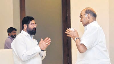 Pawar meets Shinde at Varsha for 30 mins Pawar meets Shinde at Varsha for 30 mins