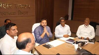 Bihar’s deputy chief minister Tejashwi Prasad Yadav, who also holds the health portfolio, had said last October that there were around 700 doctors in the state who were absent for long and were still drawing their salary. (HT Photo) Bihar’s deputy chief minister Tejashwi Prasad Yadav, who also holds the health portfolio, had said last October that there were around 700 doctors in the state who were absent for long and were still drawing their salary. (HT Photo)