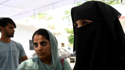 Ishrat (left) with her baby at the police station on Thursday. (Sunil Ghosh/HT Photo)