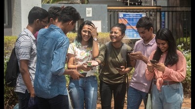 The Secondary School Certificate (SSC) or Class 10 examination results will be declared on Friday at 1 pm (REPRESENTATIVE IMAGE)
