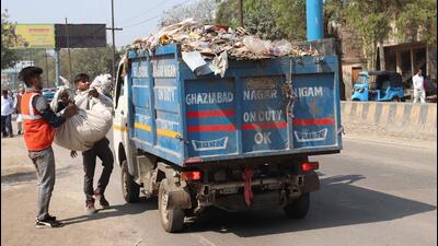 The corporation is already constructing five major waste transfer stations, each of which can store and compact 300 metric tonnes of solid waste. The city generates approximately 1400 metric tonnes of solid waste per day. (Sakib Ali/HT Photo)