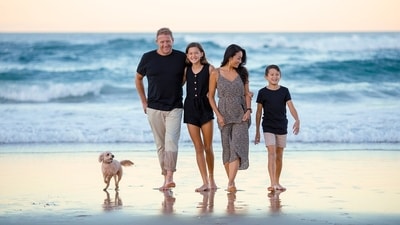 Plan a special outing: Organize a special outing or treat your parents to a meal at their favourite restaurant. It could be a family picnic in the park, a visit to a place they have always wanted to explore. The key is to create an environment where they feel pampered and appreciated. (Pixabay) Plan a special outing: Organize a special outing or treat your parents to a meal at their favourite restaurant. It could be a family picnic in the park, a visit to a place they have always wanted to explore. The key is to create an environment where they feel pampered and appreciated. (Pixabay)