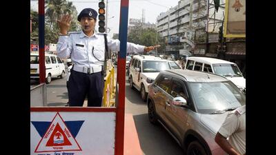 At present, traffic outposts only direct vehicular movement on streets and penalise traffic offenders. (HT Photo)