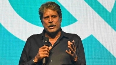 Kapil Dev (PTI) Kapil Dev (PTI)