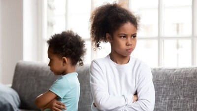 Sibling roles in dysfunctional families: Therapist explains (Unsplash) Sibling roles in dysfunctional families: Therapist explains (Unsplash)