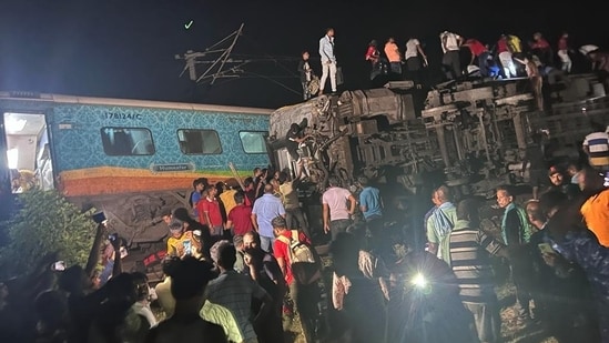 Coromandel Express derailed in Balasore after colliding with a goods train. (Twitter / @SutirthaBiswas1)