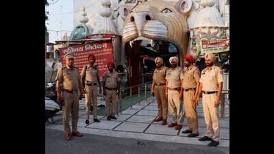 According to police, they have prepared a three-layered security plan. Personnel have also been deputed outside all major religious places in the city. The police are also keeping a tab on posts on social networking sites (Manish/HT)