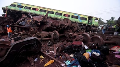 Rescuers waded through piles of debris and wreckage to pull out bodies and free people. Rescuers climbed atop the wrecked trains to break open doors and windows using cutting torches to free survivors.&nbsp; (REUTERS)