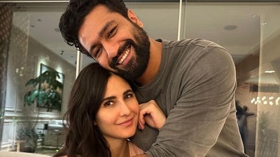 Katrina Kaif praised Vicky Kaushal in Zara Hatke Zara Bachke. Katrina Kaif praised Vicky Kaushal in Zara Hatke Zara Bachke.