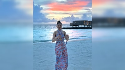 Rakul Preet's set comes with a halter top featuring hand-ruched details and loose-fit high-rise pants. (Instagram/@rakulpreet) Rakul Preet's set comes with a halter top featuring hand-ruched details and loose-fit high-rise pants. (Instagram/@rakulpreet)