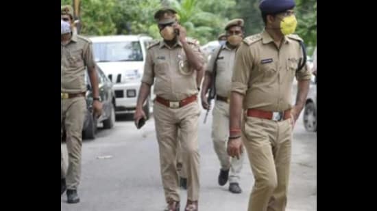 Post-mortem report suggests both of them suffered heart attack at the same time on their first night after marriage. (Representational photo)
