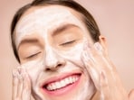 Face_wash_based_on_skin_type
