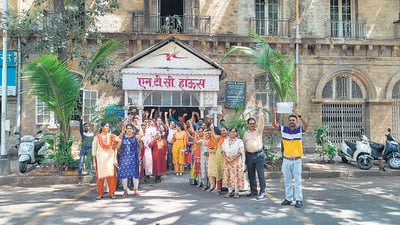 Over 2,500 NTC workers stop work for non-payment of salaries for 8 months Over 2,500 NTC workers stop work for non-payment of salaries for 8 months