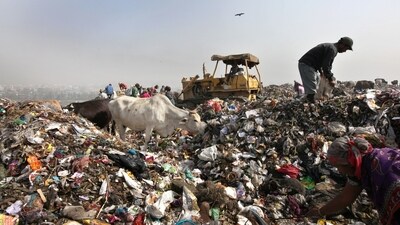 The biggest challenge for the country is that it generates much more plastic waste than it reports (Ajay Aggarwal/HT Archive) The biggest challenge for the country is that it generates much more plastic waste than it reports (Ajay Aggarwal/HT Archive)