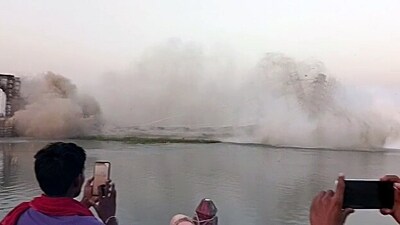 An under-construction Aguwani-Sultanganj bridge collapses in Bhagalpur on Sunday. The moment when the bridge collapsed in the Ganga River was caught on video by locals. (ANI Photo) (ANI) An under-construction Aguwani-Sultanganj bridge collapses in Bhagalpur on Sunday. The moment when the bridge collapsed in the Ganga River was caught on video by locals. (ANI Photo) (ANI)
