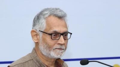The 68-year-old was hospitalised due to the disease on April 10, suffered lung-damage, and was on the ventilator since April 19, those close to him said. (HT Photo) The 68-year-old was hospitalised due to the disease on April 10, suffered lung-damage, and was on the ventilator since April 19, those close to him said. (HT Photo)