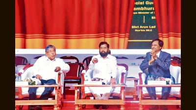 The ceremony was chaired by CM Eknath Shinde (C). Pune district guardian minister Chandrakant Patil (L) and MRIDC managing director Rajesh Kumar Jaiswal. (HT PHOTO) The ceremony was chaired by CM Eknath Shinde (C). Pune district guardian minister Chandrakant Patil (L) and MRIDC managing director Rajesh Kumar Jaiswal. (HT PHOTO)