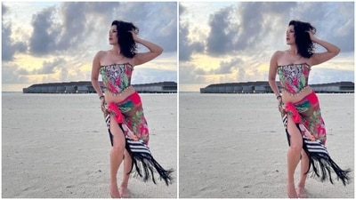 Sunny decked up in nude eyeshadow, black eyeliner, black kohl, mascara-laden eyelashes, drawn eyebrows, contoured cheeks and a shade of red lipstick as she posed like a diva. (Instagram/@sunnyleone) Sunny decked up in nude eyeshadow, black eyeliner, black kohl, mascara-laden eyelashes, drawn eyebrows, contoured cheeks and a shade of red lipstick as she posed like a diva. (Instagram/@sunnyleone)