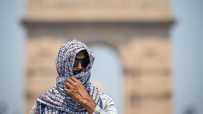 A visitor at Kartavya Path near India Gate in New Delhi on Monday. (Sanchit Khanna/HT Photo) A visitor at Kartavya Path near India Gate in New Delhi on Monday. (Sanchit Khanna/HT Photo)