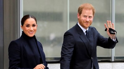 FILE PHOTO: Britain's Prince Harry and Meghan, Duke and Duchess of Sussex, wave as they visit One World Trade Center in Manhattan, New York City, U.S., September 23, 2021. (REUTERS)