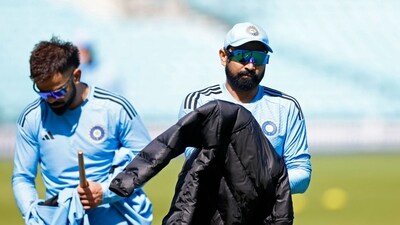 India's Mohammed Shami with Virat Kohli during practice at The Oval (Action Images via Reuters)