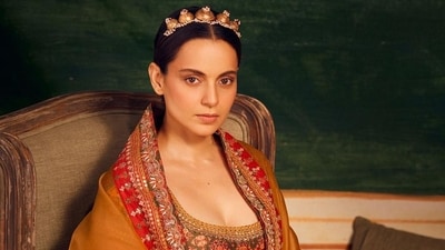 Kangana Ranaut shares photos of her desi look. Kangana Ranaut shares photos of her desi look.