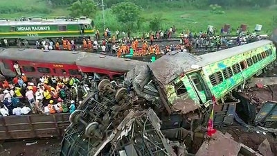 Signalling flaw was pointed out in February when a Sampark Kranti Express train averted a collision in Karnataka. (PTI) Signalling flaw was pointed out in February when a Sampark Kranti Express train averted a collision in Karnataka. (PTI)