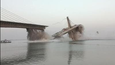 Portion of under-construction Aguanighat-Sultanganj bridge collapses on Sunday. (HT Photo) Portion of under-construction Aguanighat-Sultanganj bridge collapses on Sunday. (HT Photo)