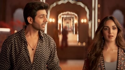 Kartik Aaryan, Kiara Advani in a still from Satyaprem Ki Katha trailer. Kartik Aaryan, Kiara Advani in a still from Satyaprem Ki Katha trailer.
