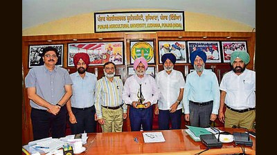 PAU vice-chancellor Satbir Singh Gosal with officials addressing media persons in Ludhiana on Tuesday. (Manish/HT)
