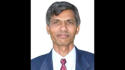 Suresh Wamangir Gosavi has been appointed as the vice-chancellor (V-C) of Savitribai Phule Pune University (SPPU) (HT PHOTO) Suresh Wamangir Gosavi has been appointed as the vice-chancellor (V-C) of Savitribai Phule Pune University (SPPU) (HT PHOTO)