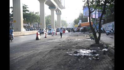 Waterlogging spot near Vanaz Garbage Depot in Kothrud (Kalpesh Nukte/HT PHOTO)