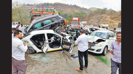 How Good Samaritans living along highways have aided police in saving people in accidents