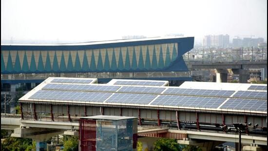 The Shaheed Sthal New Bus Adda Metro station and the RRTS station are only 150 metres apart in Ghaziabad. (Sakib Ali/HT Photo)