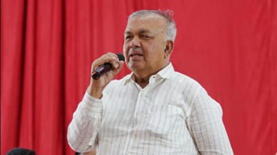 The appointment was made following Ramalinga Reddy’s meetings with deputy chief minister DK Shivakumar and Bengaluru Rural MP DK Suresh who reached out to the veteran Congress leader (Twitter/RLR_BTM)