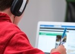 The tweet about a student using ChatGPT has prompted people to post various comments. The tweet about a student using ChatGPT has prompted people to post various comments.